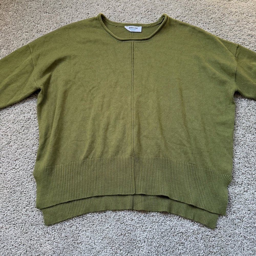 Double Zero Green Roll Neck Sweater Size Medium